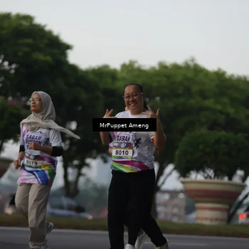 Runner Photo 6074006