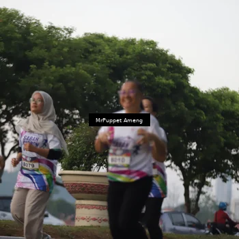 Runner Photo 6074015