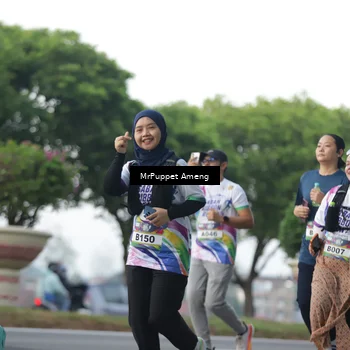Runner Photo 6074018