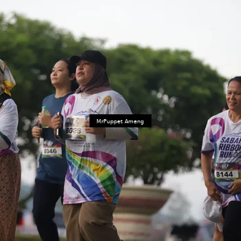 Runner Photo 6074030