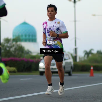 Runner Photo 6074040