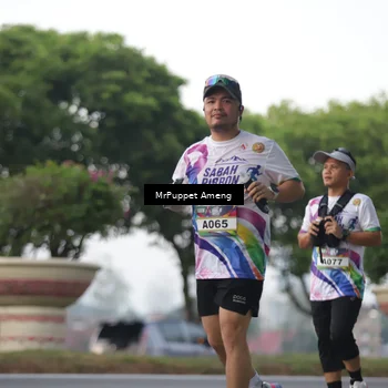 Runner Photo 6074044