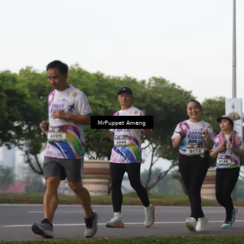 Runner Photo 6074064