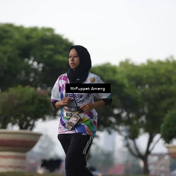 Runner Photo 6074067