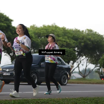 Runner Photo 6074071