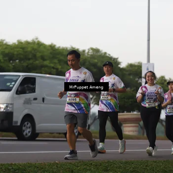 Runner Photo 6074077