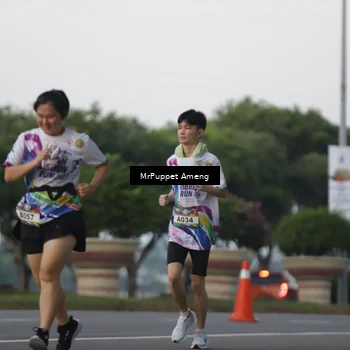 Runner Photo 6074098