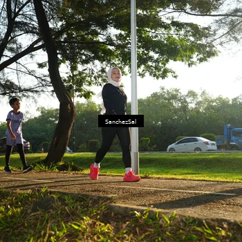 Runner Photo 6074115