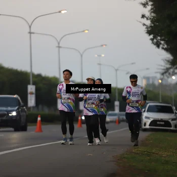 Runner Photo 6074154