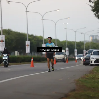 Runner Photo 6074162