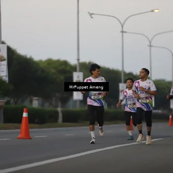 Runner Photo 6074164