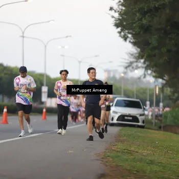 Runner Photo 6074200