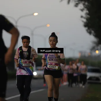 Runner Photo 6074210