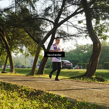 Runner Photo 6074212