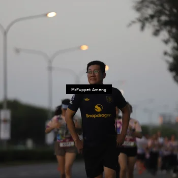 Runner Photo 6074220