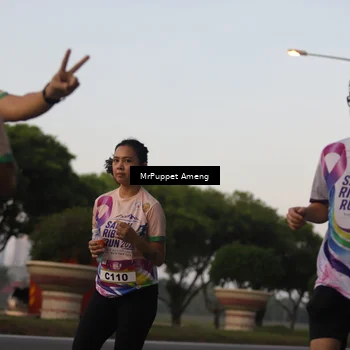 Runner Photo 6074239