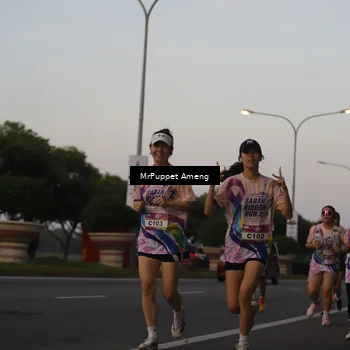 Runner Photo 6074244