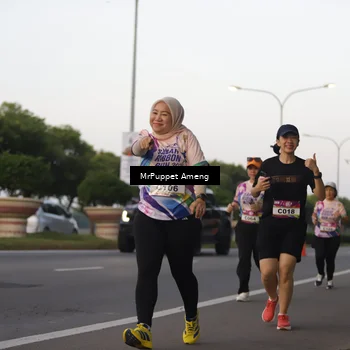 Runner Photo 6074256