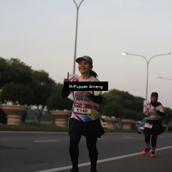 Runner Photo 6074269