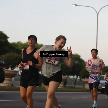 Runner Photo 6074272
