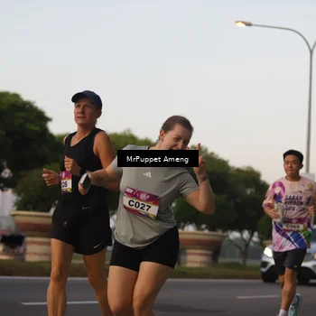 Runner Photo 6074289