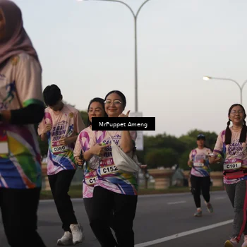Runner Photo 6074314