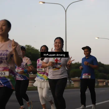 Runner Photo 6074323