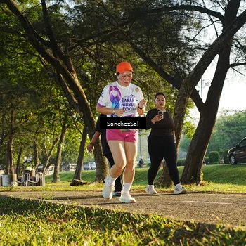 Runner Photo 6074330