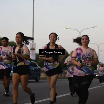 Runner Photo 6074332