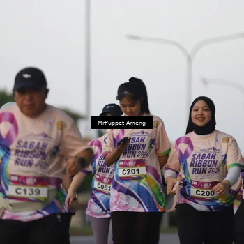 Runner Photo 6074341