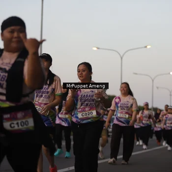 Runner Photo 6074351
