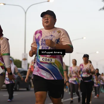 Runner Photo 6074376