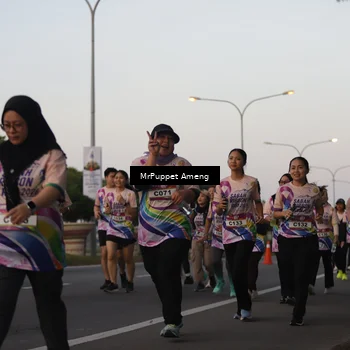 Runner Photo 6074386