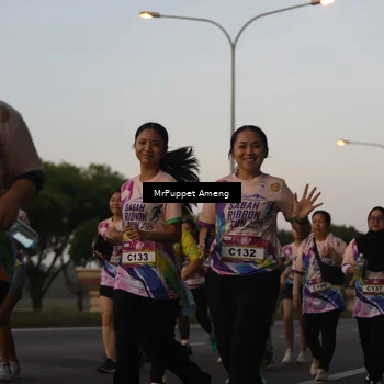 Runner Photo 6074393