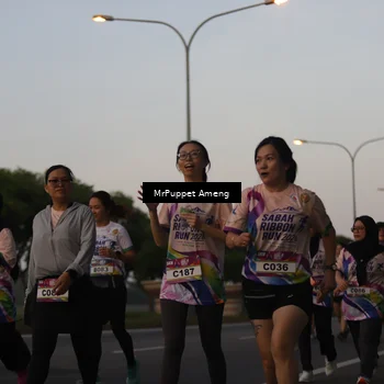 Runner Photo 6074395