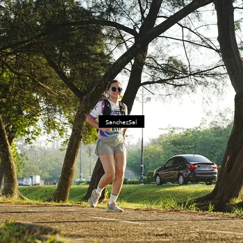 Runner Photo 6074396