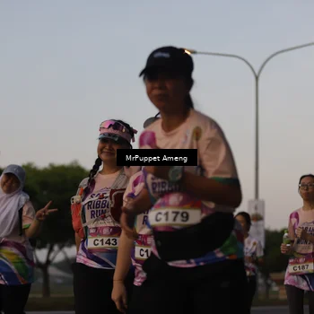Runner Photo 6074397