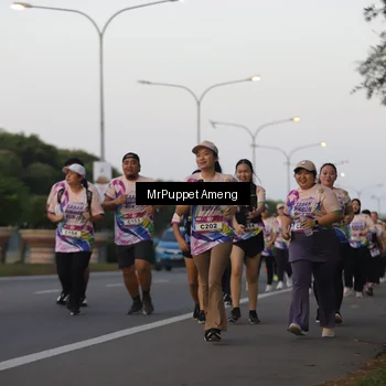 Runner Photo 6074404
