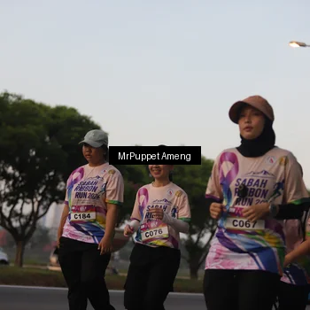 Runner Photo 6074406