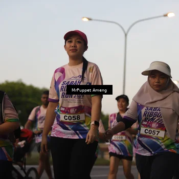 Runner Photo 6074410