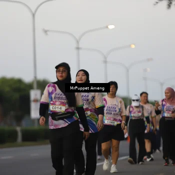 Runner Photo 6074424