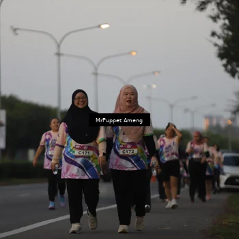 Runner Photo 6074426