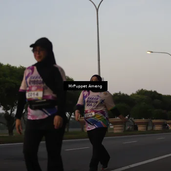 Runner Photo 6074434
