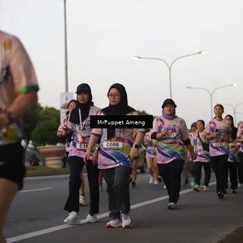 Runner Photo 6074437