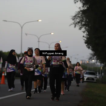 Runner Photo 6074440