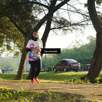 Runner Photo 6074442