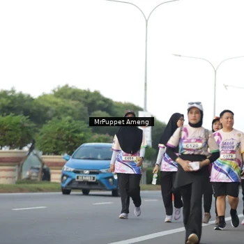 Runner Photo 6074447