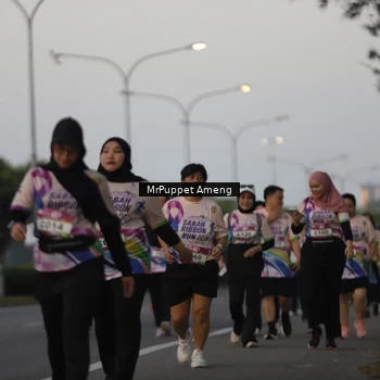 Runner Photo 6074448