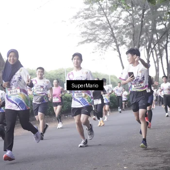 Runner Photo 6074452