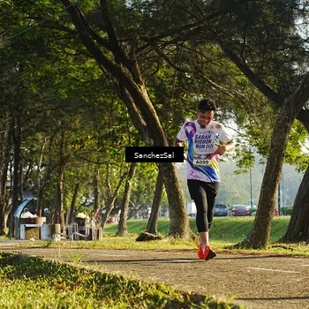 Runner Photo 6074521